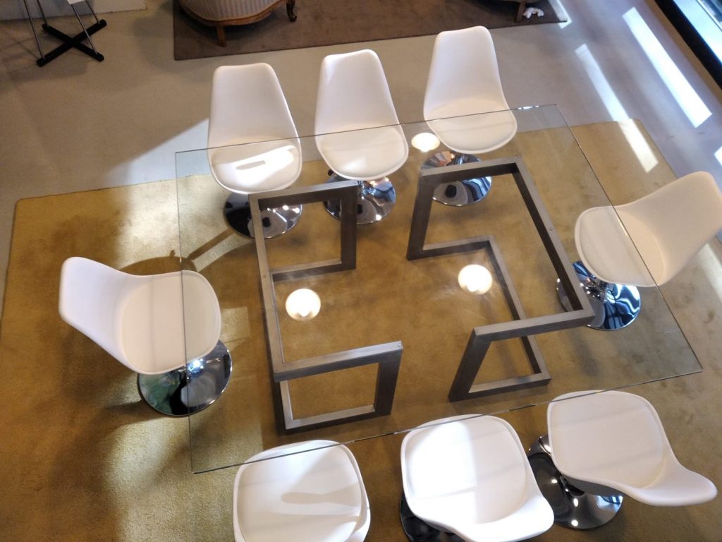 MUEBLES Y DECORACIÓN - GRUPO KRONO ART